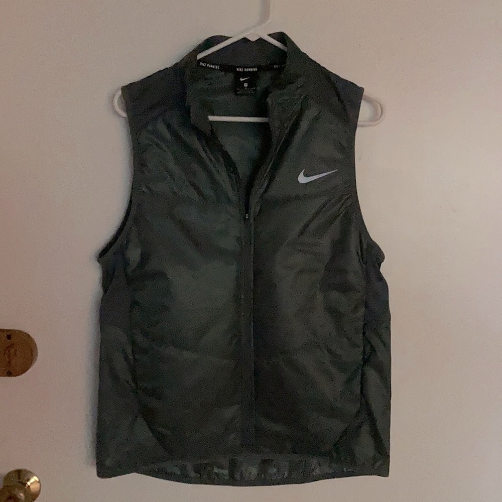 Nike running vest. Men’s M